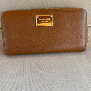 Michael Kors wallet